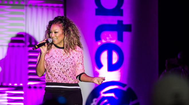 Chanté Moore Performes on the EXPO Stage