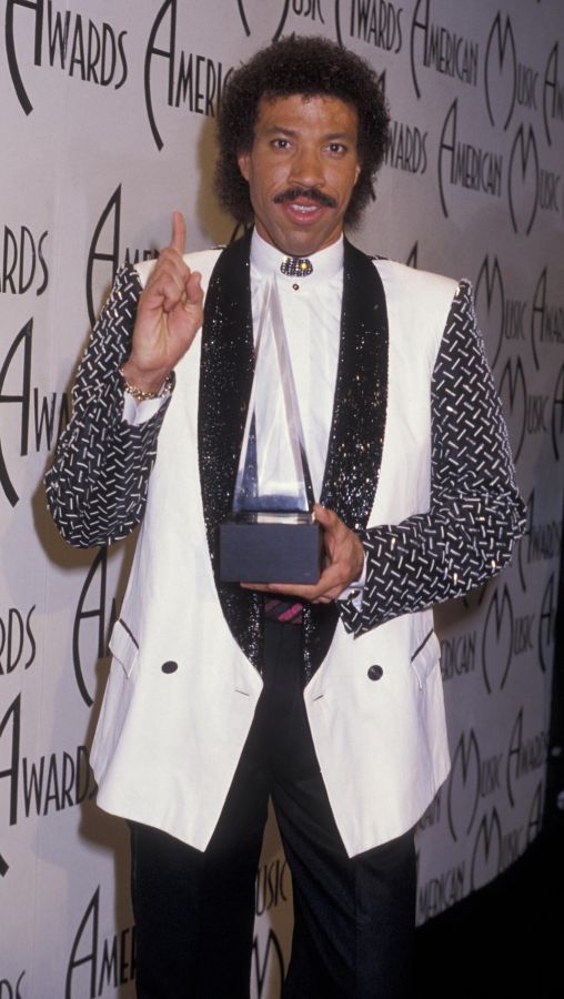 12th Annual American Music Awards