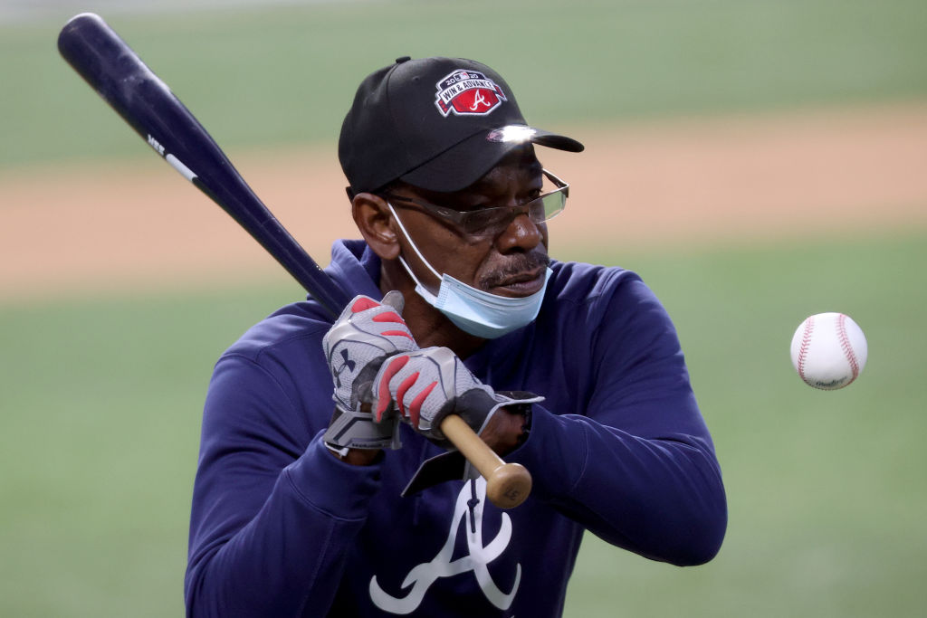 League Championship - Atlanta Braves v Los Angeles Dodgers - Game Two