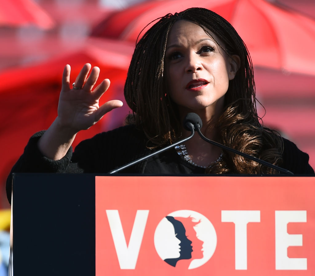 "Power To The Polls" Voter Registration Tour Launched In Las Vegas On Anniversary Of Women's March