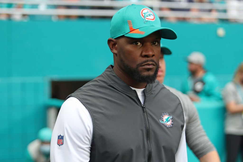 SPORTS-FBN-DOLPHINS-FLORES-FL