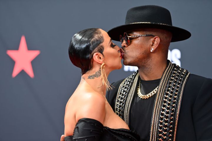 NE-YO & CRYSTAL SMITH