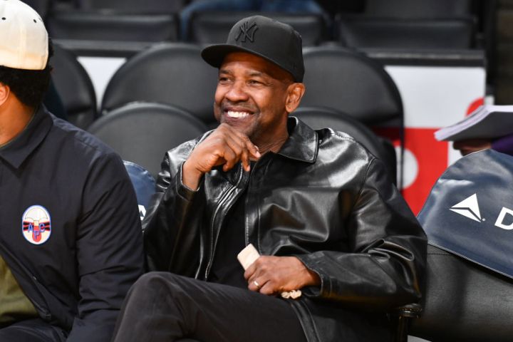 Celebrities At The Los Angeles Lakers Game