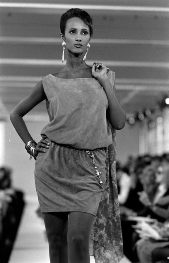 Donna Karan Collection Spring 1990 Ready to Wear Runway Show