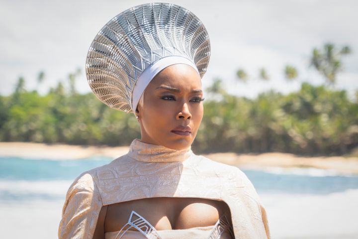 Angela Bassett - Titans