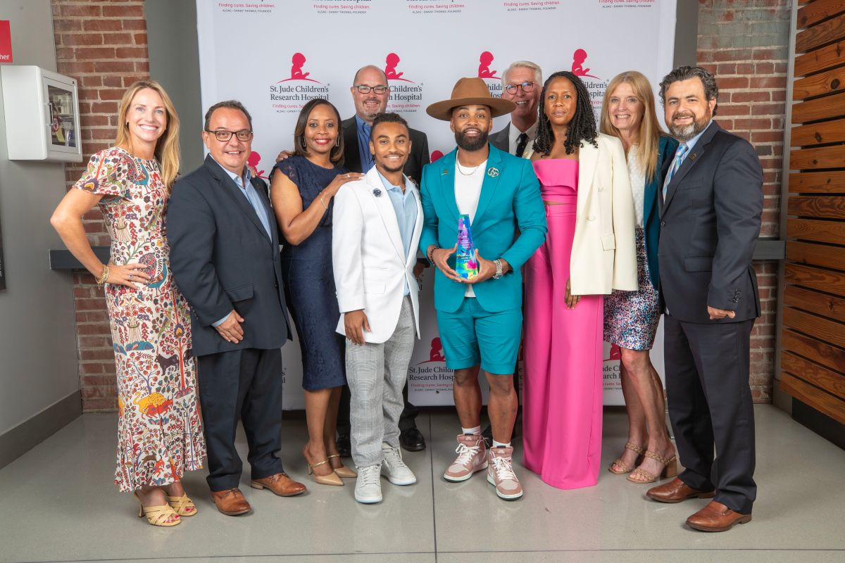 Willie Moore Jr. St. Jude Urban Cares Radio Partner of the Year award