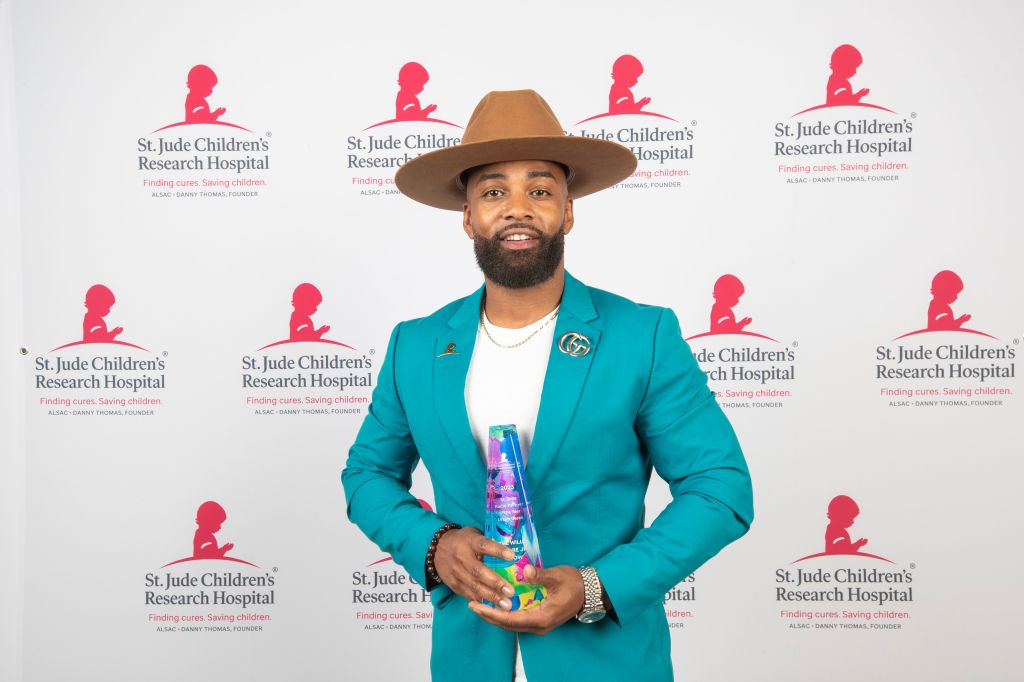 Willie Moore Jr. St. Jude Urban Cares Radio Partner of the Year award
