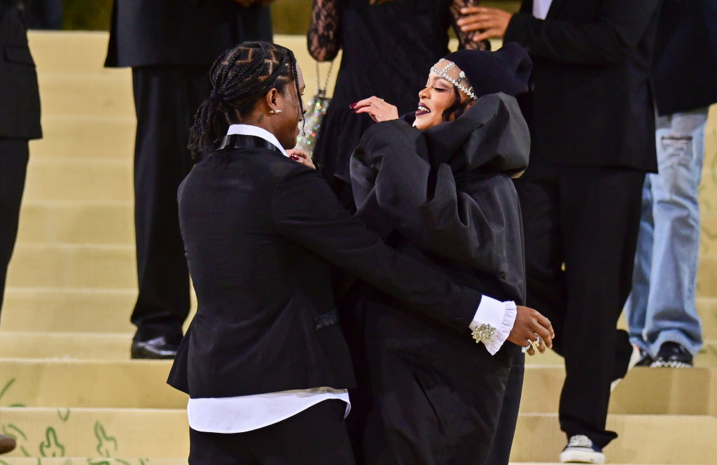 The 2021 Met Gala Celebrating In America: A Lexicon Of Fashion - Street Sightings