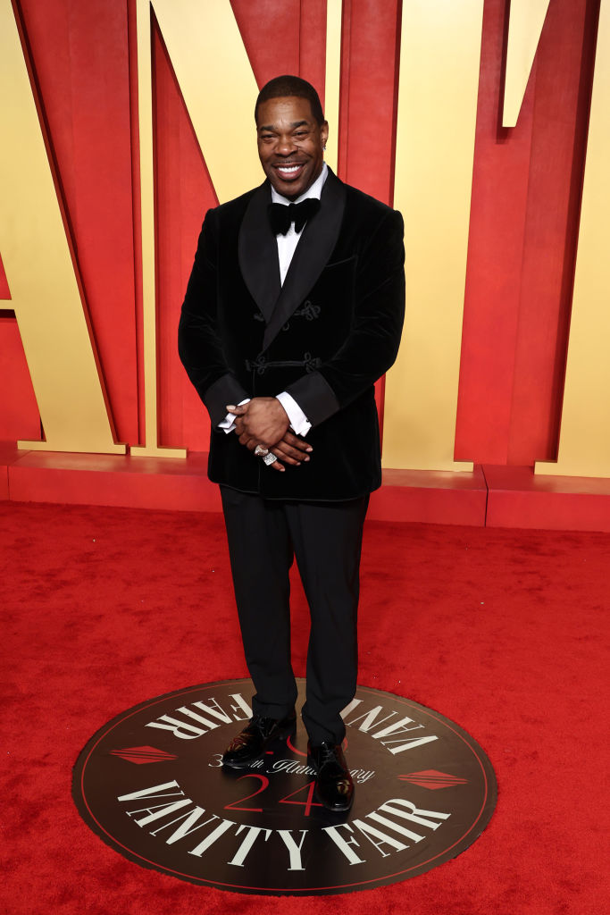 Celebs Wear Dramatic Fashions at the Vanity Fair Oscars Party