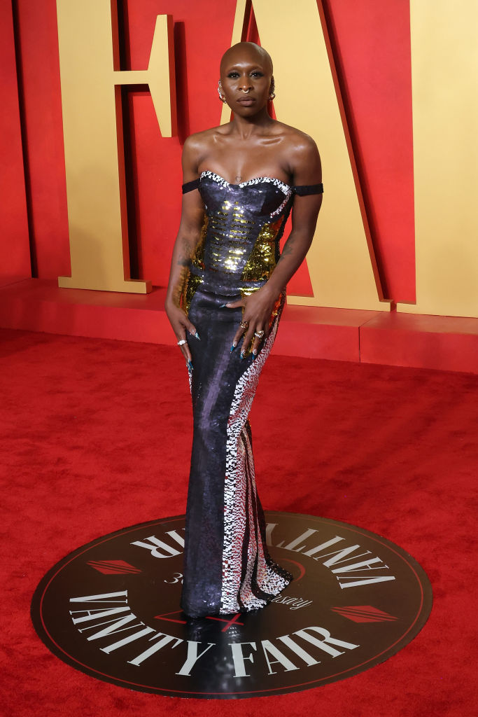 Celebs Wear Dramatic Fashions at the Vanity Fair Oscars Party