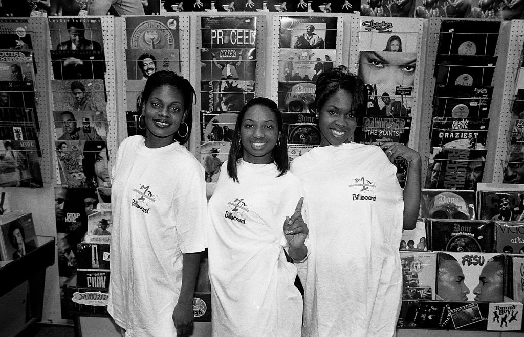 MoKenStef Promotional Visit In Chicago
