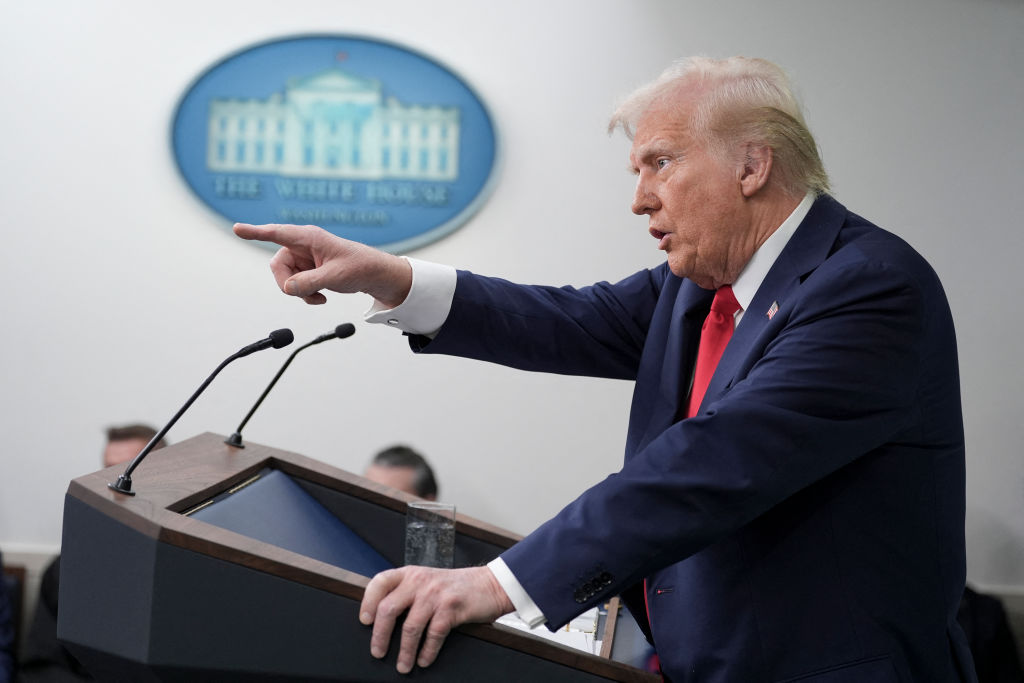 US-POLITICS-TRUMP-AVIATION-ACCIDENT