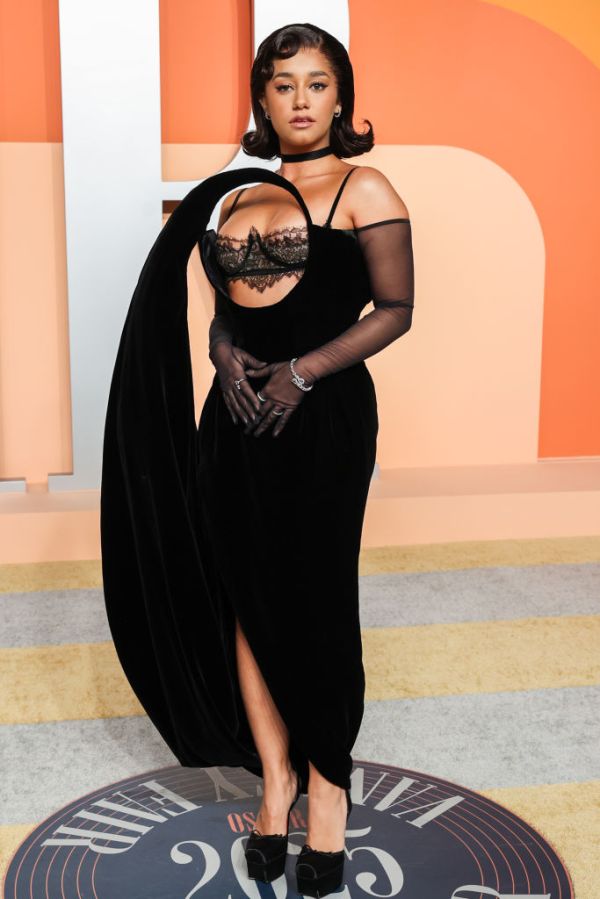 2025 Vanity Fair Oscar Party Hosted By Radhika Jones - Arrivals