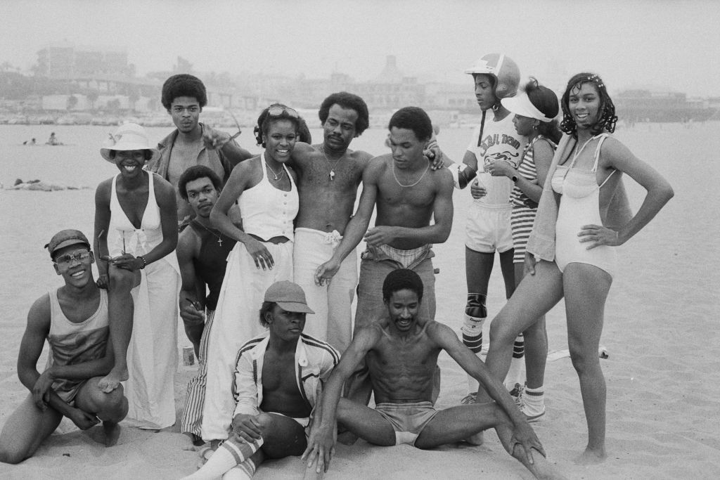 Soul Train Dancers (Right On! Magazine)